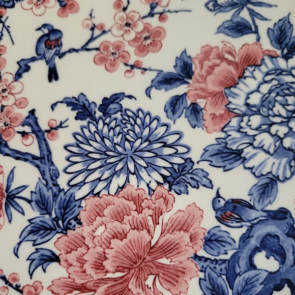 Vintage Japanese Imari Blue Pink & White Chrysanthemums Charger Fine Porcelain - Picture 7 of 12